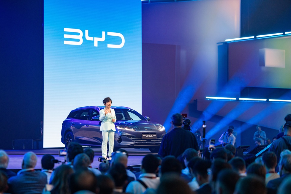 ステラ・リー BYD エグゼクティブ・バイスプレジデント